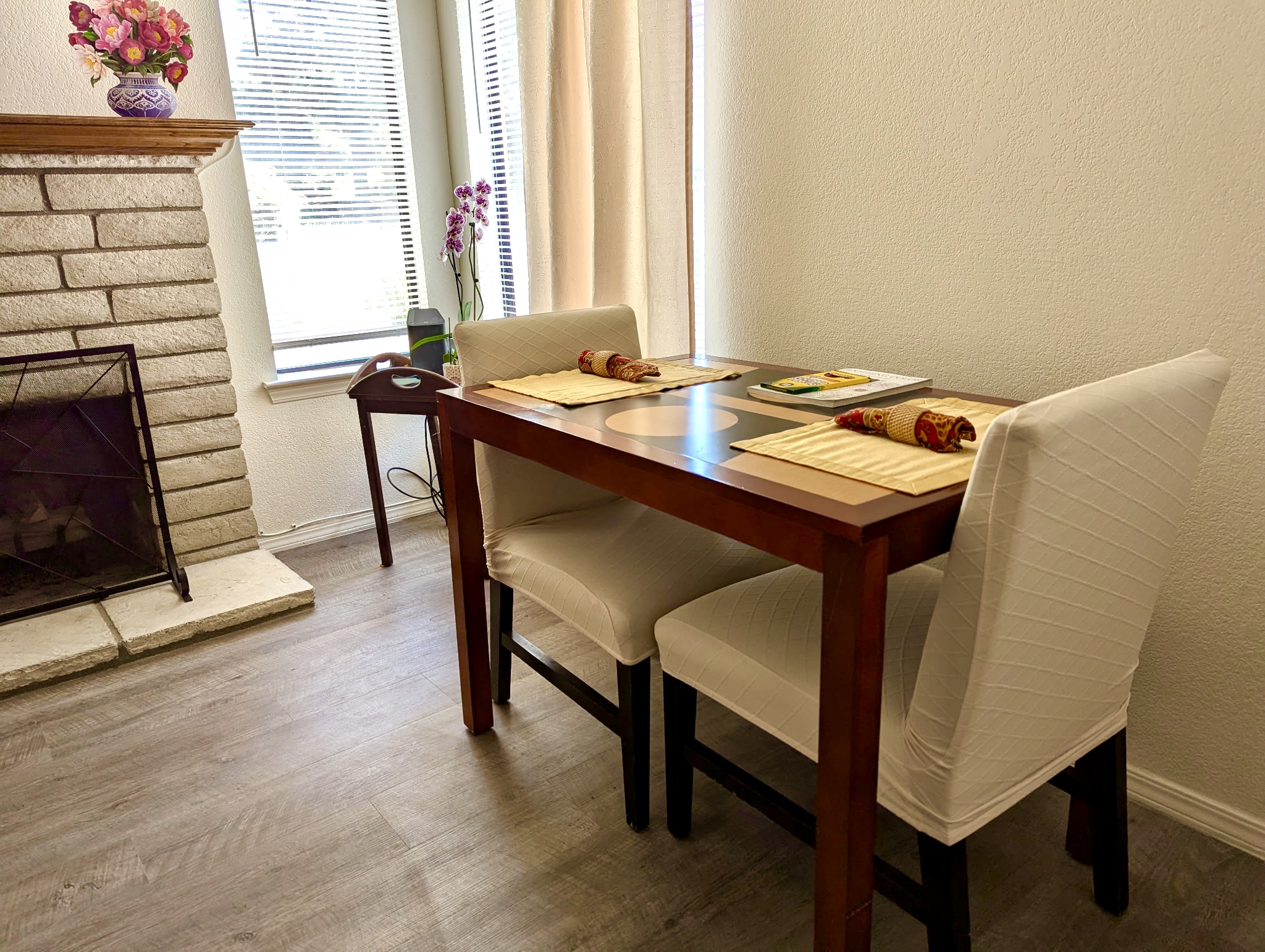 living room with table